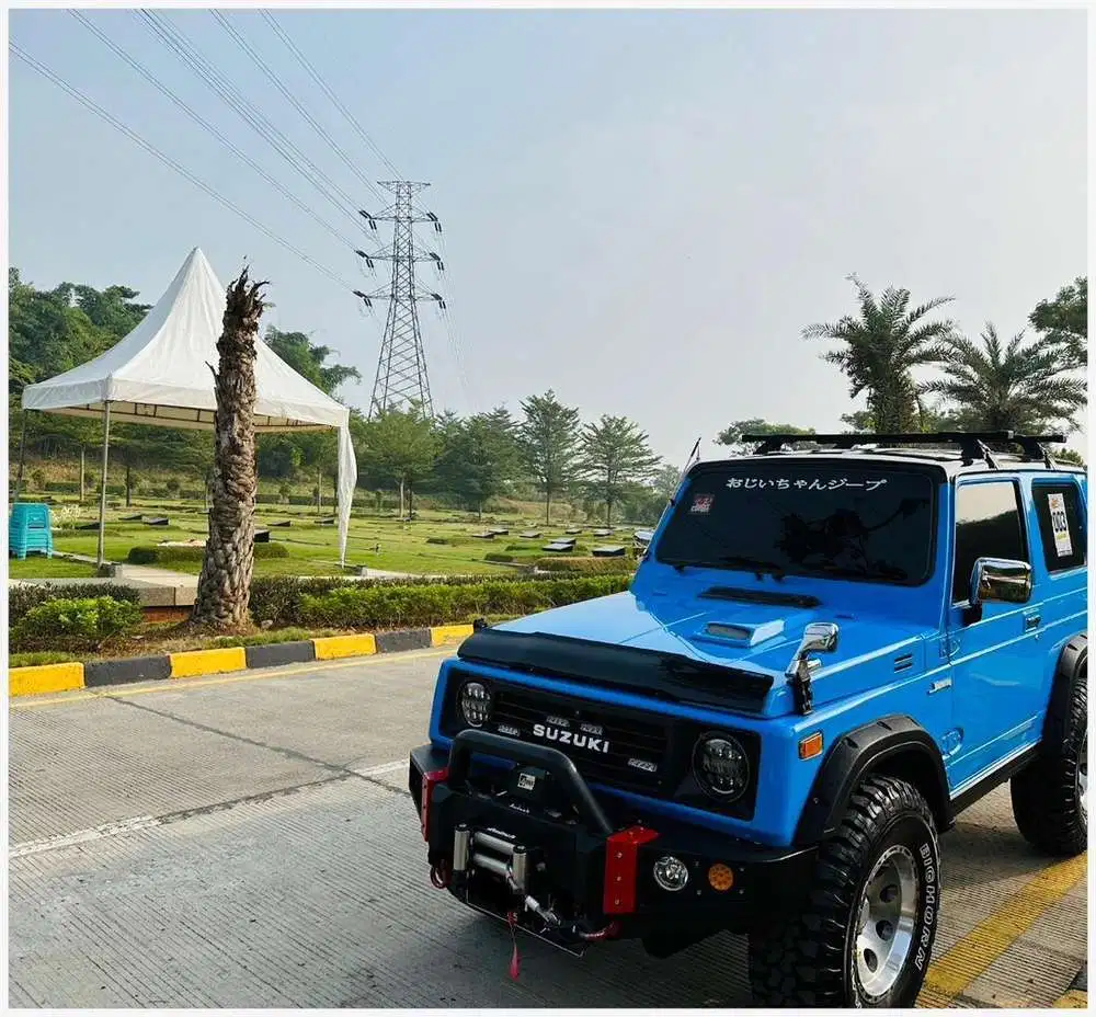 Suzuki Jimny 1993 Bensin