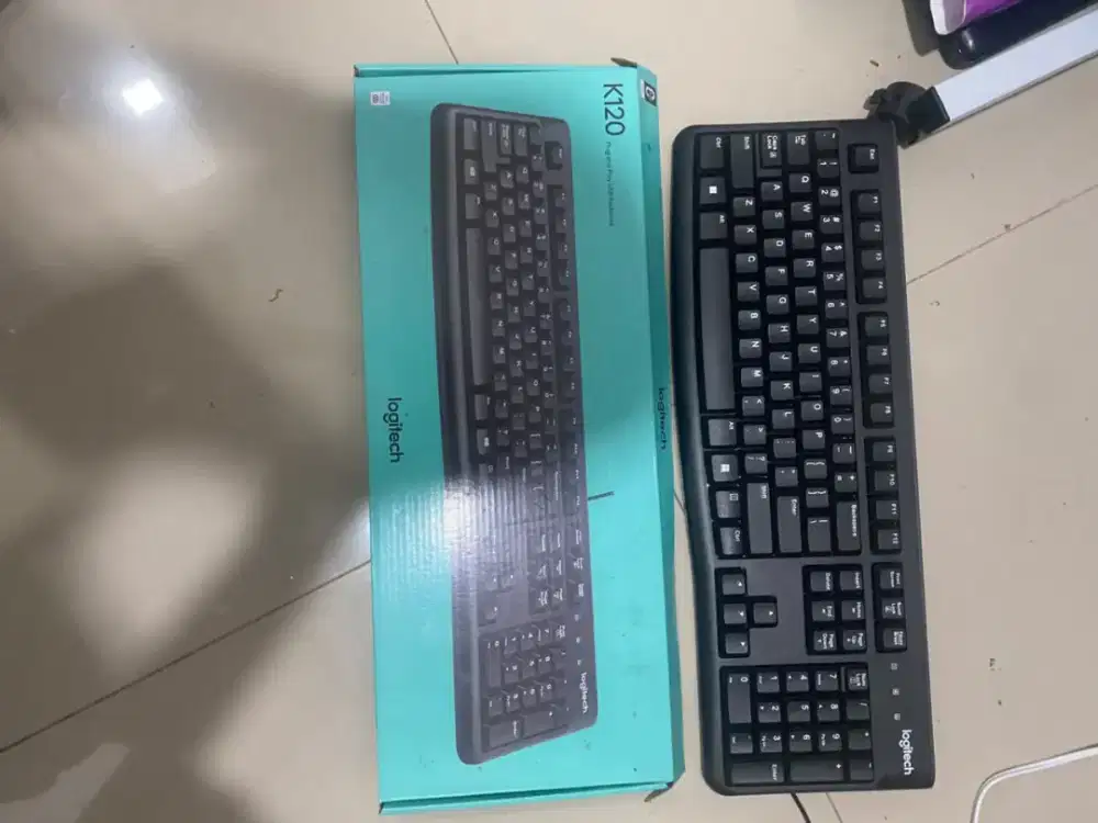 Keyboard Logitech K120