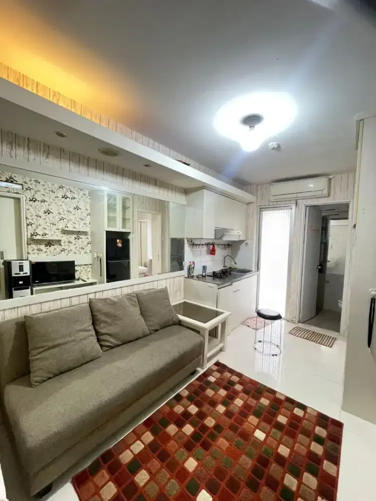 Disewakan 2 BR FF Lokasi Strategis Apartemen Bassura City