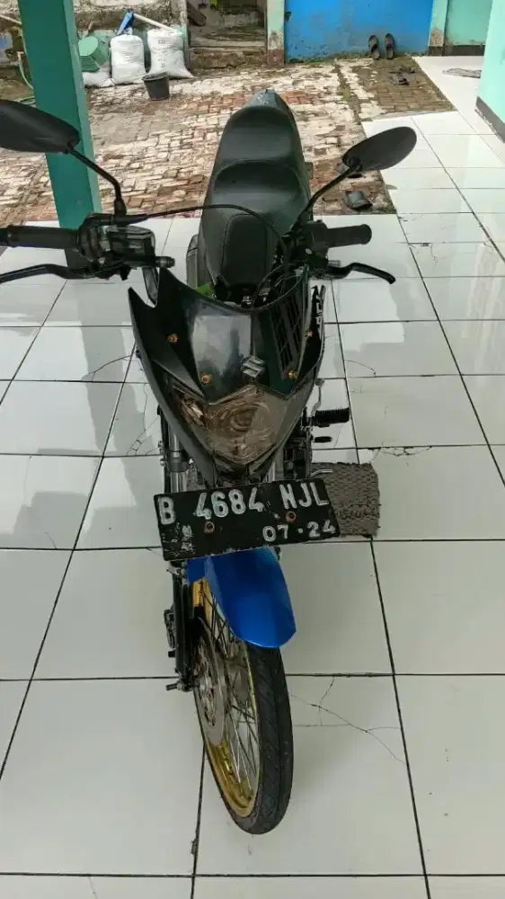 Di jual motor satria FU