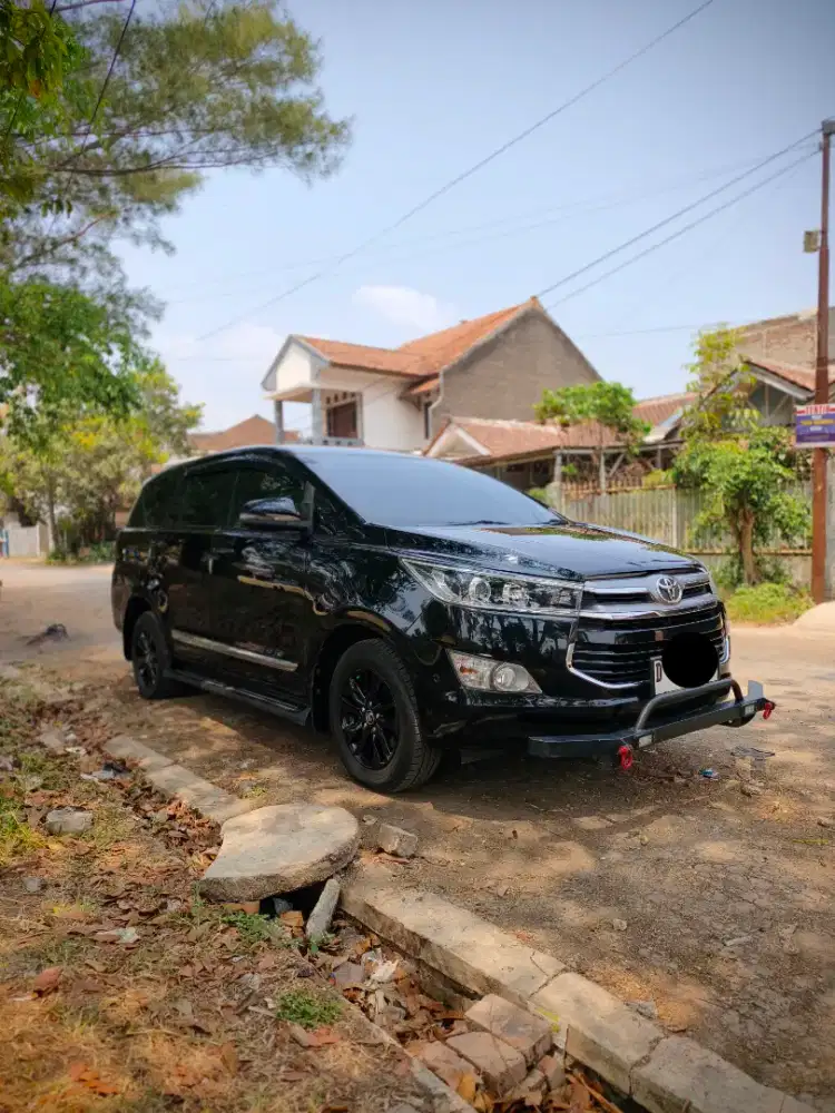 Innova reborn v diesel metik
