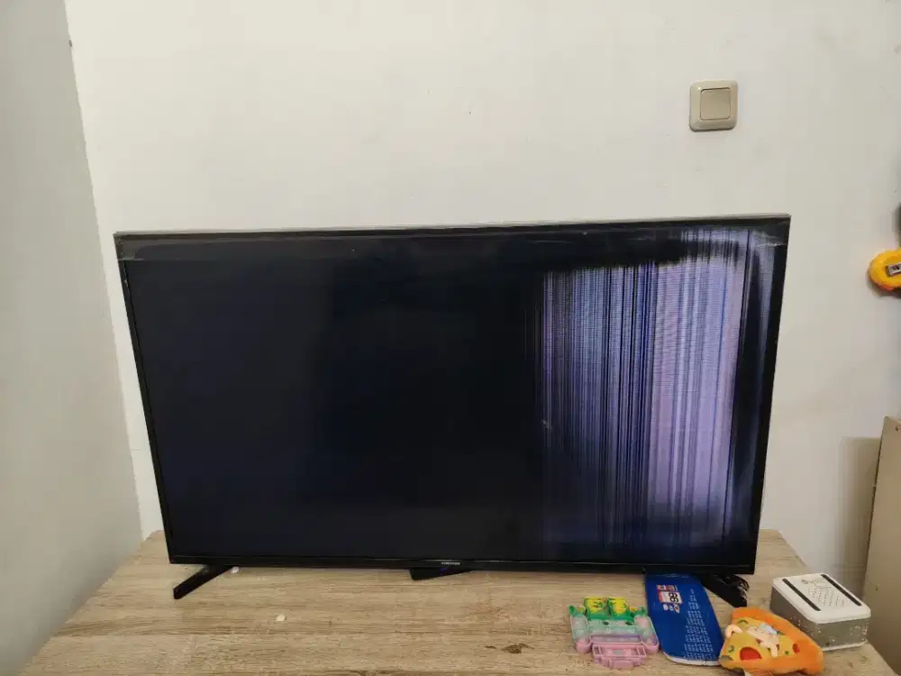 TV Samsung 43 Inch Digital