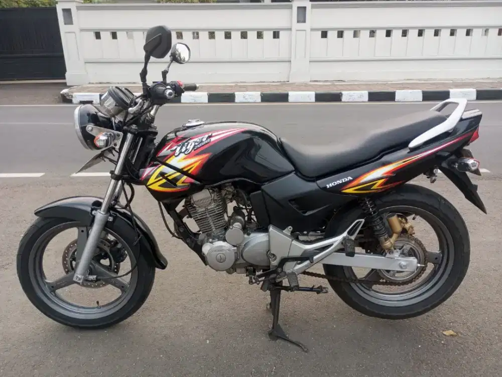 Honda Tiger modif gambot