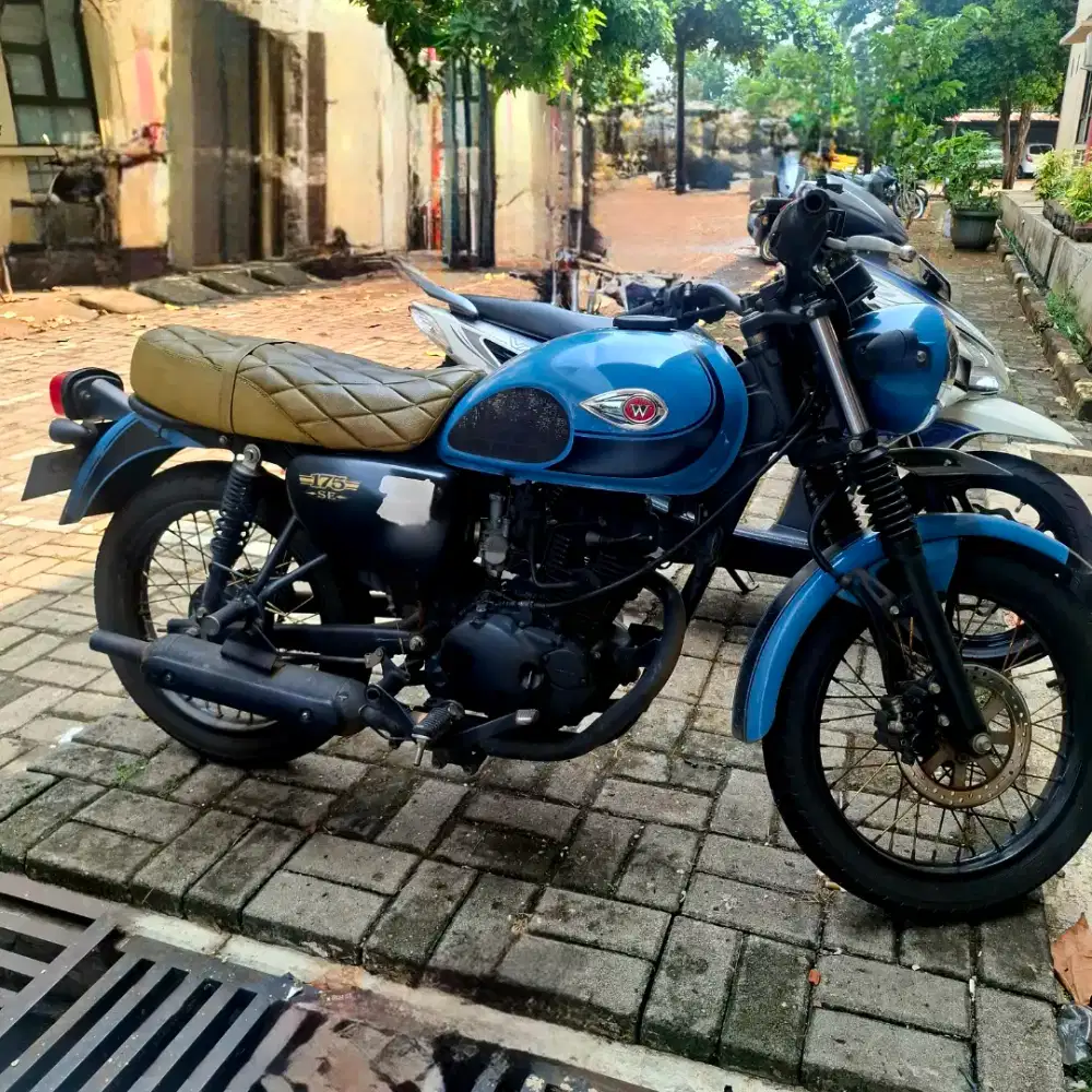 KAWASAKI W175 SE