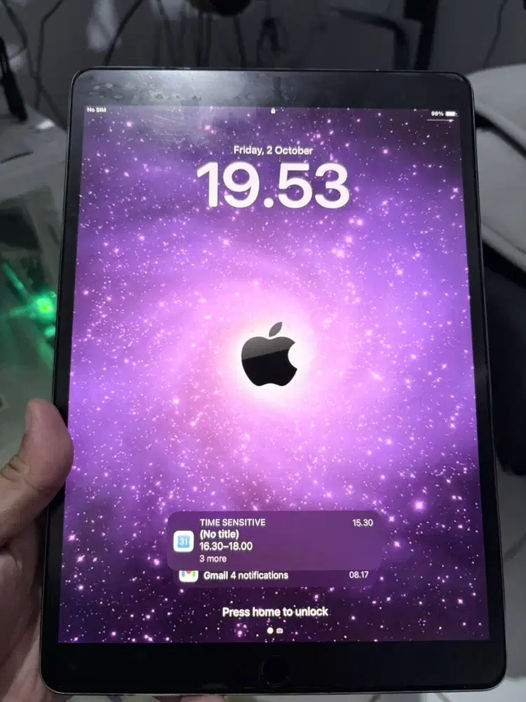 iPad Pro 10.5 256GB WiFi Cellular + Bonus Pen & Keyboard