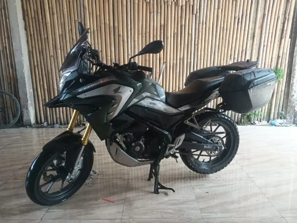 Honda CBX plat T