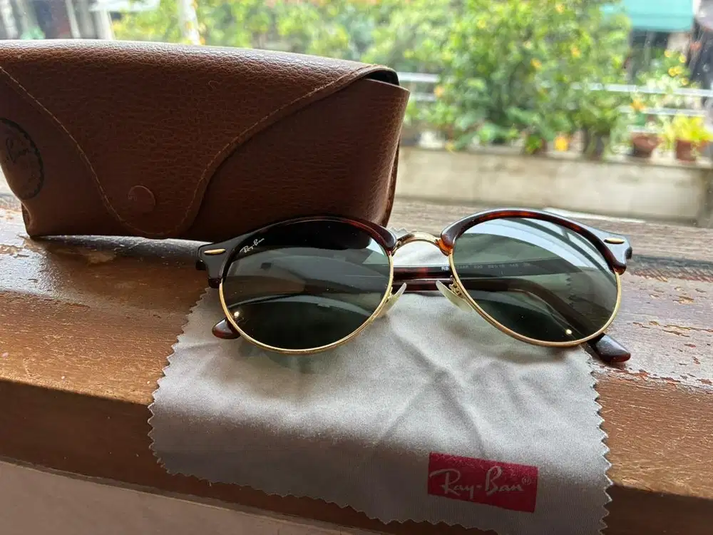 Rayban Clubmaster ORIGINAL Like New