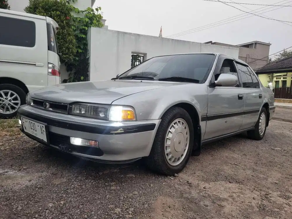 Honda Accord 1990 Bensin