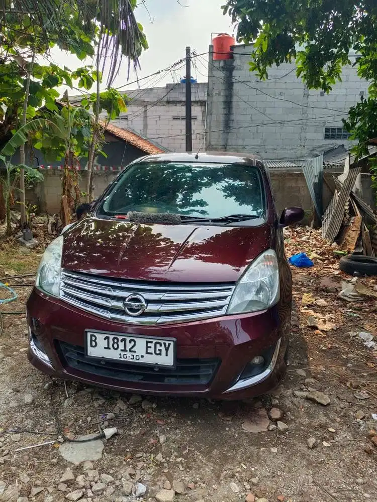 Nissan Grand livina 2012 Bensin