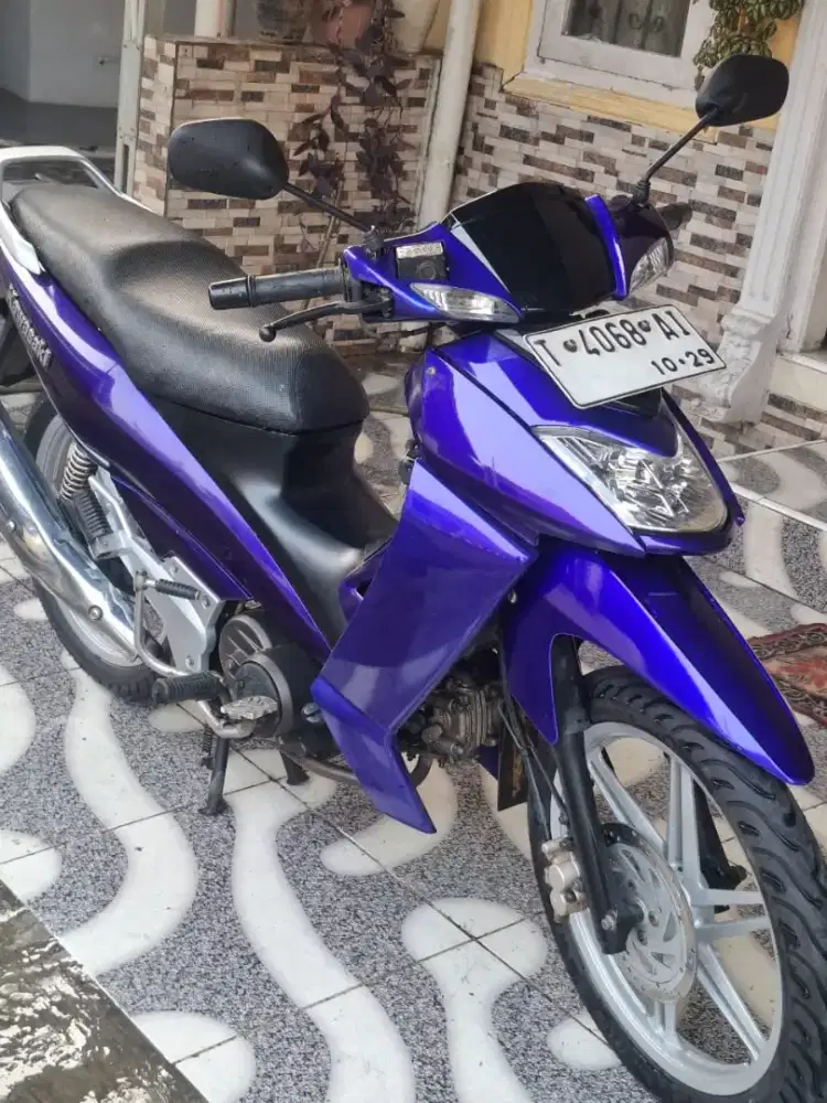 Kawasaki Zx 130 blue