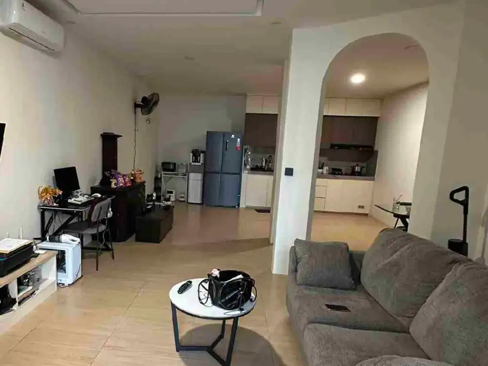DIJUAL RUMAH BAGUS SUDAH RENOVASI DI LIPPO KARAWACI, TANGERANG