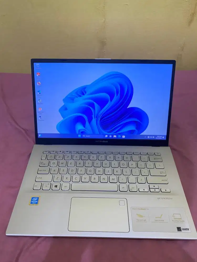laptop asus vivobok x420UA