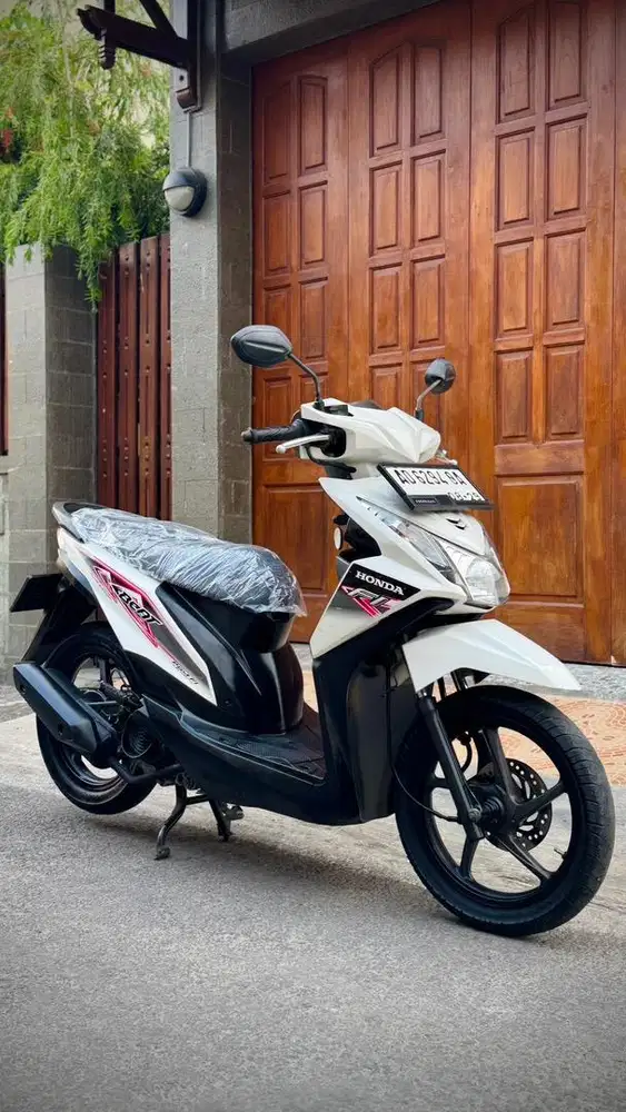 HONDA BEAT FI ISTIMEWA ORIGINAL