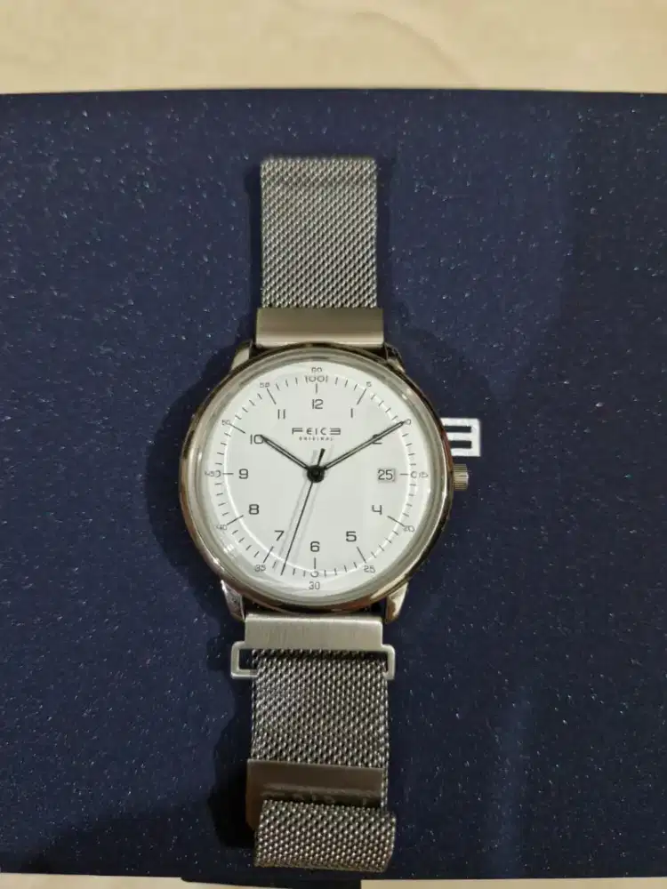 jam tangan dress watch FEICE