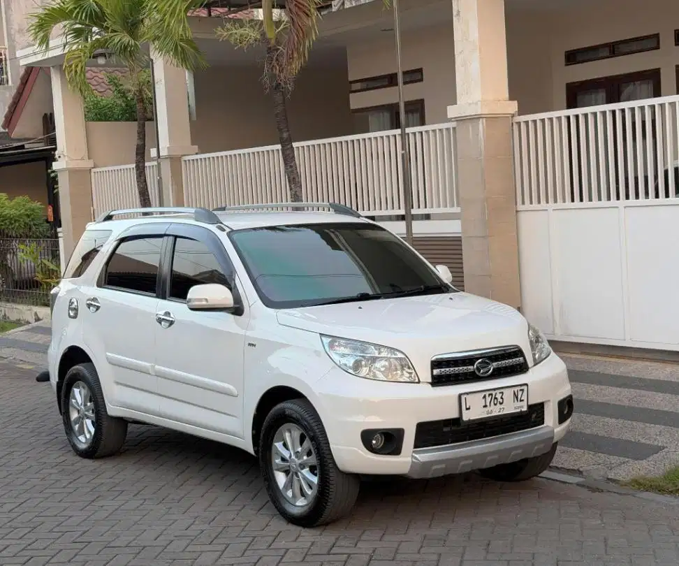 Terios TX Manual 2012 Putih istimewa cash/kredit
