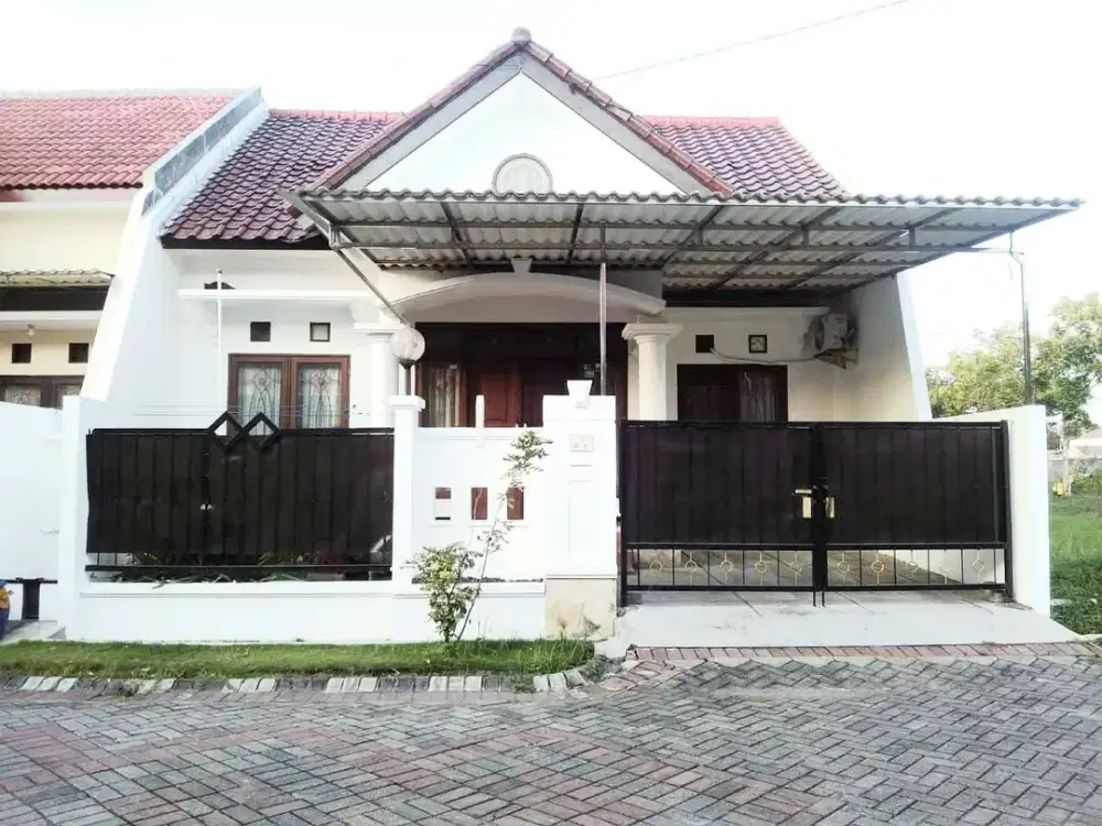 Dijual Rumah Murah Minimalis Siap Huni Strategis Lokasi di Graha Sampurna Wiyung Surabaya