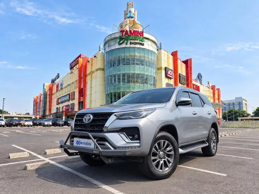 TDP RENDAH - Toyota Fortuner 2.4 4x2 VRZ Solar-AT 2021 Silver CKJOB