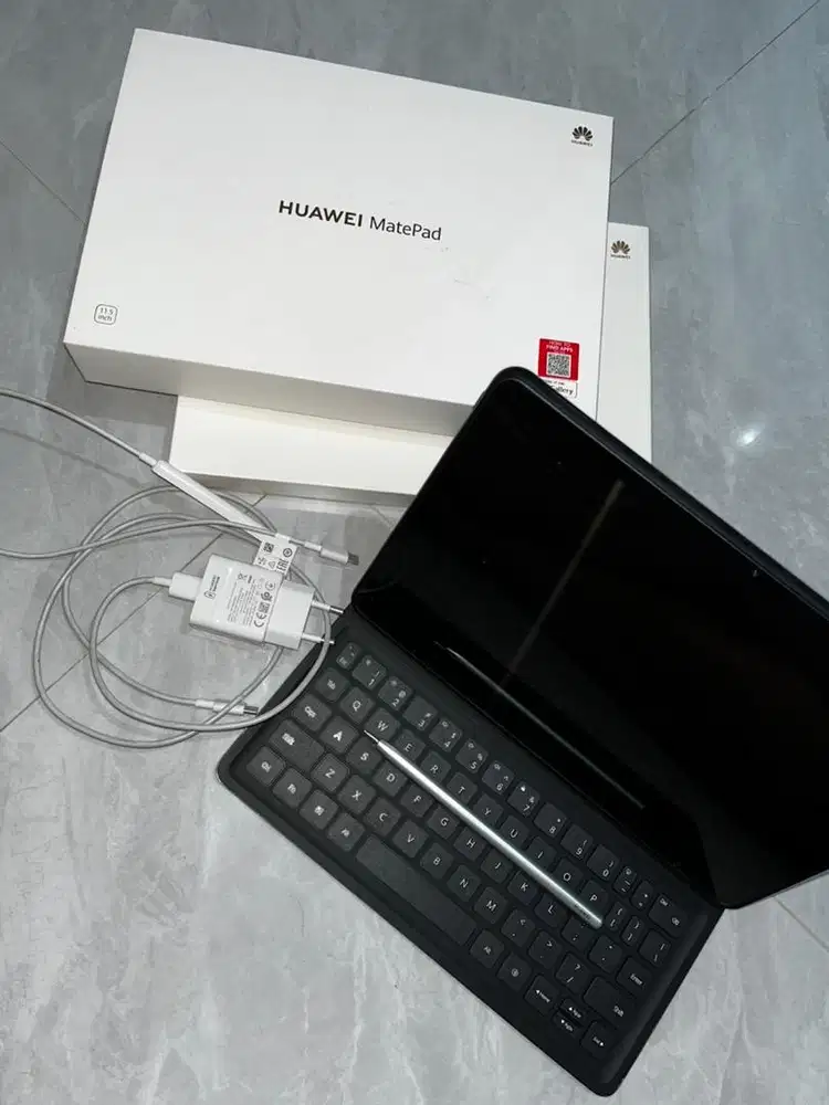 Tablet Huawei Matepad 11.5 8/128 Lengkap Keyboard Stylus Ori Surabaya