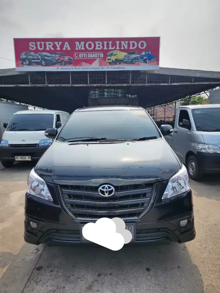INNOVA V LUXURY 2.0cc 2014 MT
