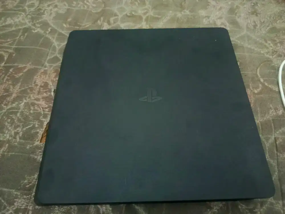 Ps 4 slim 500 GB
