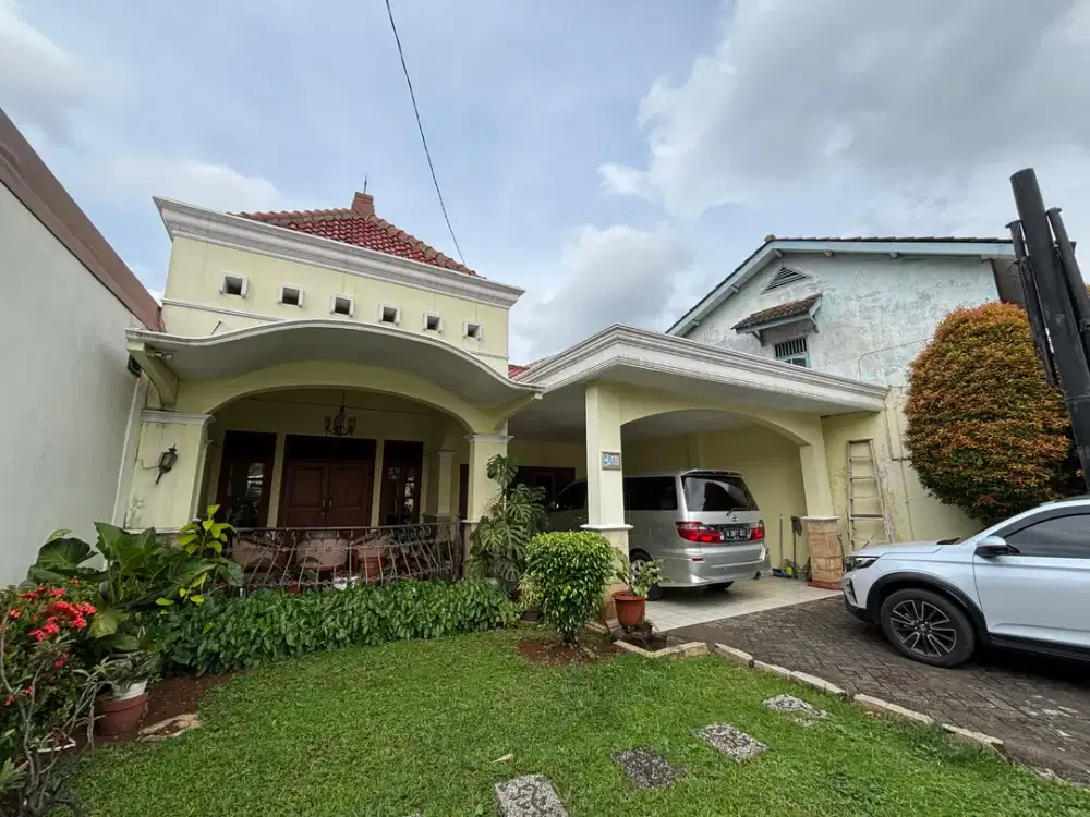 Rumah Di Jalan Raya Taruna, Ciracas, Cibubur