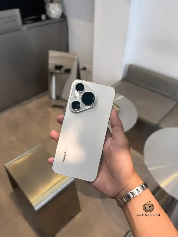 Huawei Pura 70 12/256 White - Dual Sim (Beacukai)