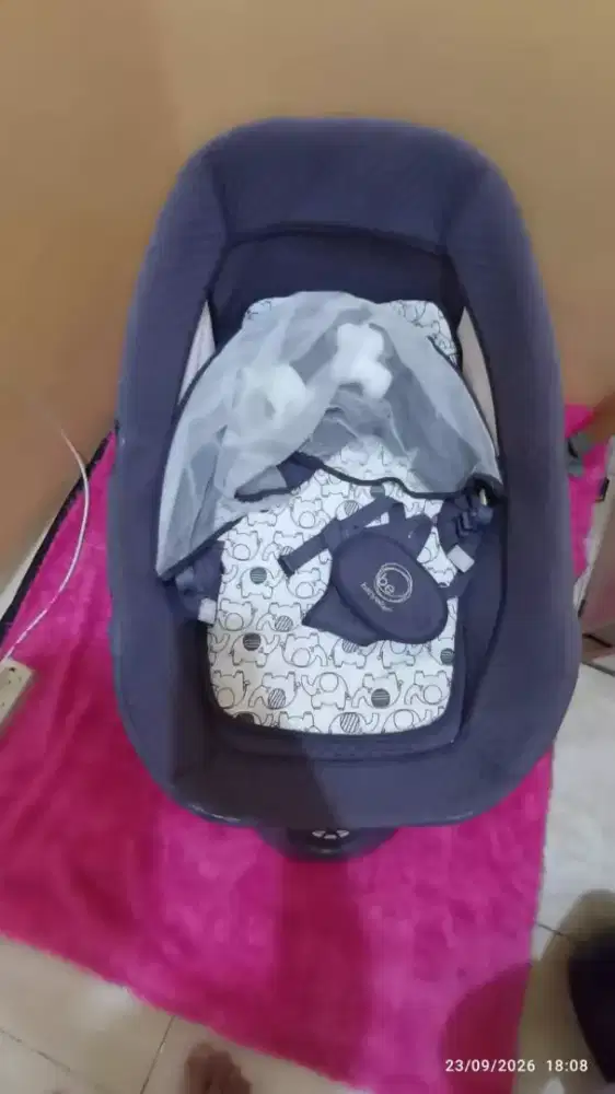 Ayunan bayi merek BABY ELLO
