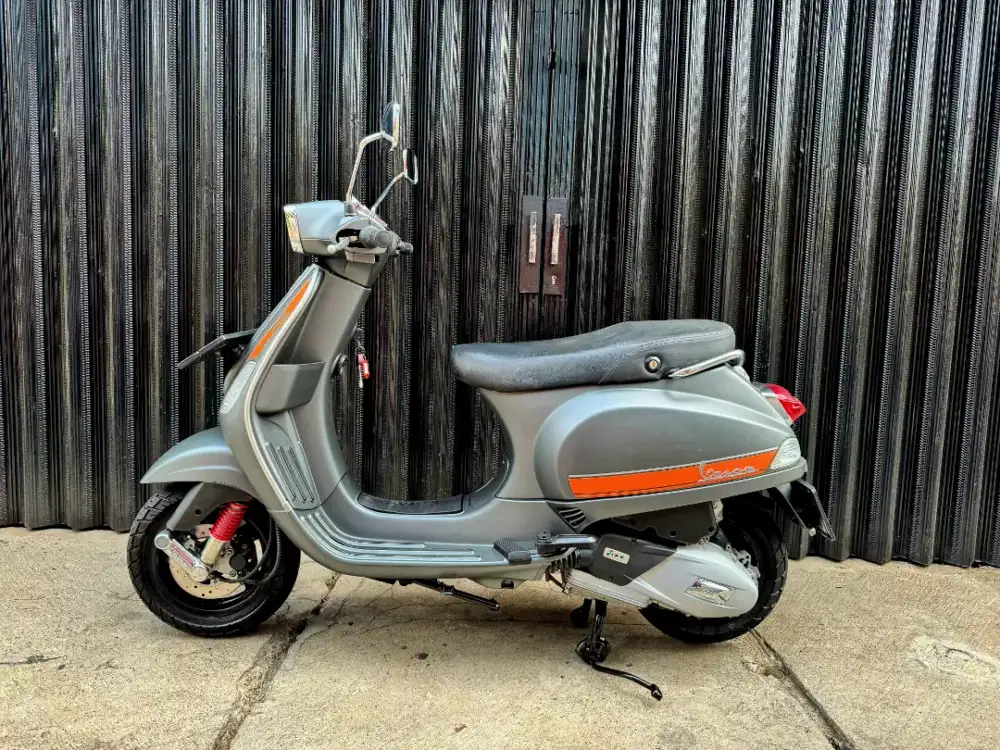 Vespa S125 iget 2020 pajak panjang mulus bisa tukar tambah