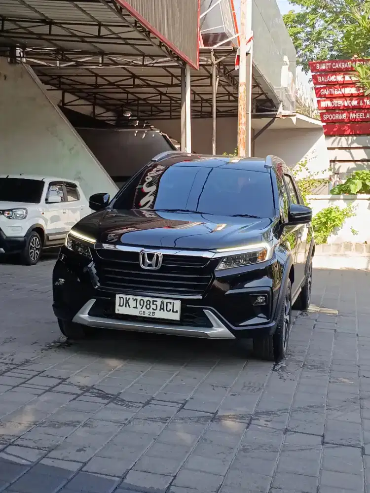 HONDA BRV PRESTIGE MATIC KM 20 RB SEPERTI BARU