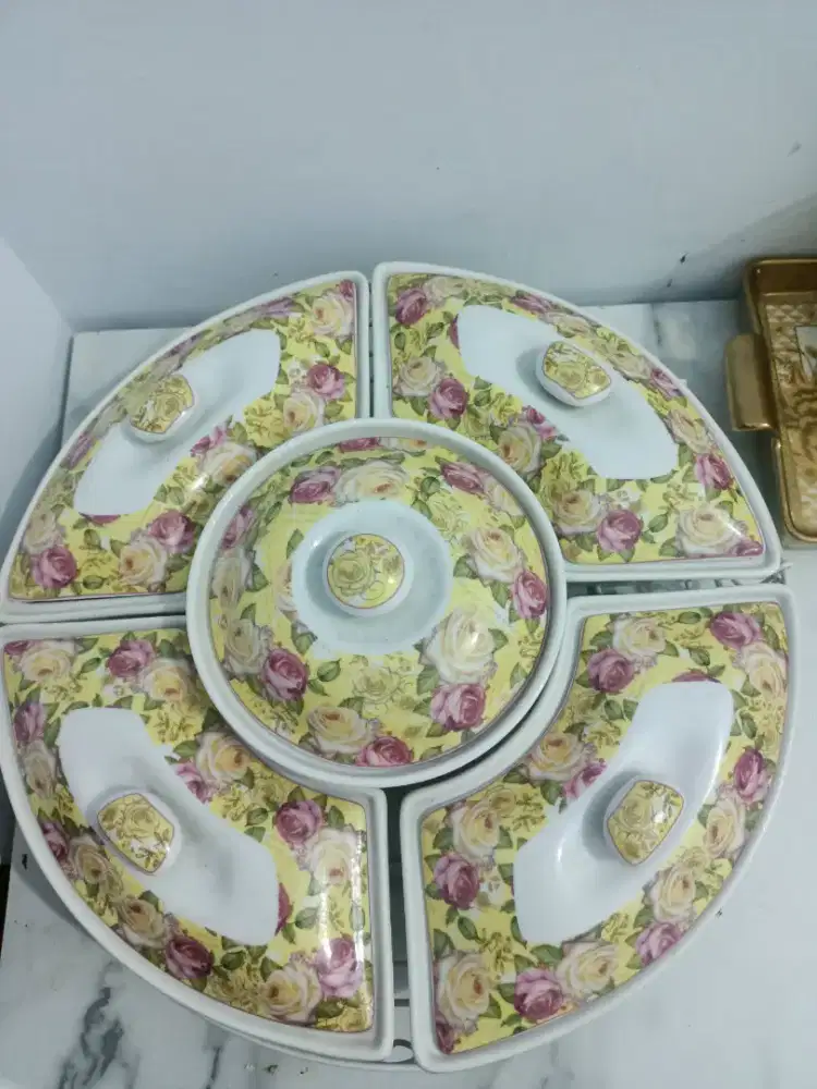 Di jual tempat lauk vicenza