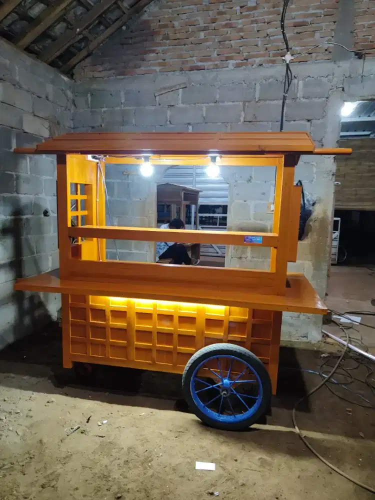 Gerobak Angkringan jg Melayani Pesanan Grobak Bakso Mie Bubur Sate dlL