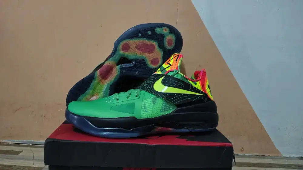 Sepatu basket nike kd 4 weatherman