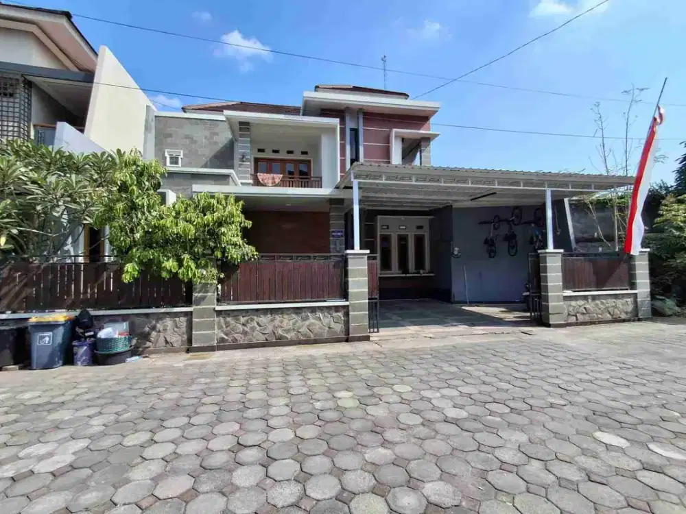 RUMAH BESAR TANAH LUAS DEKAT PAKUWON MALL