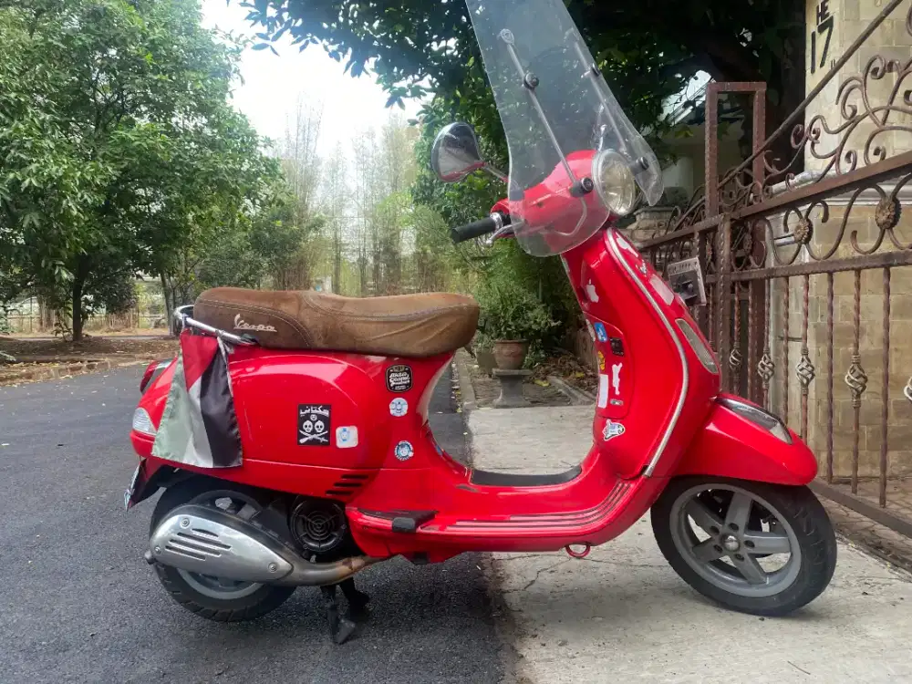 Jual Vespa LX150 2012
