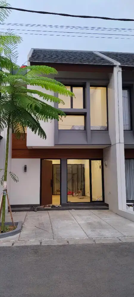 Rumah millenial 2 lantai full bata merah row jln dlm komplek 7m, asri