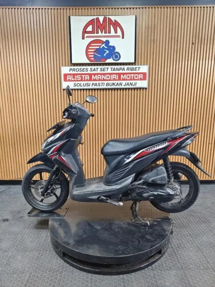 VARIO CW FI 2016 MESIN BODY GREESS SS LENGKAP NEGO BS COD BYR DIRUMAH