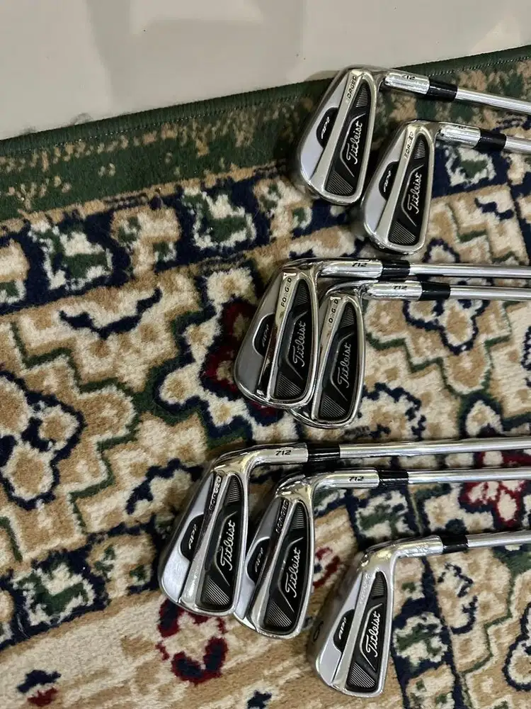 Titleist AP2 712 Iron Set 4–PW, 7 pcs.