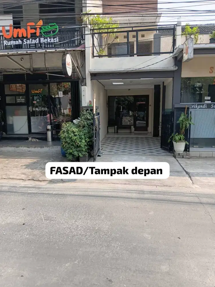 Rumah Disewakan pinggir jalan utama Untuk Kantor dan Toko di Rawalumbu