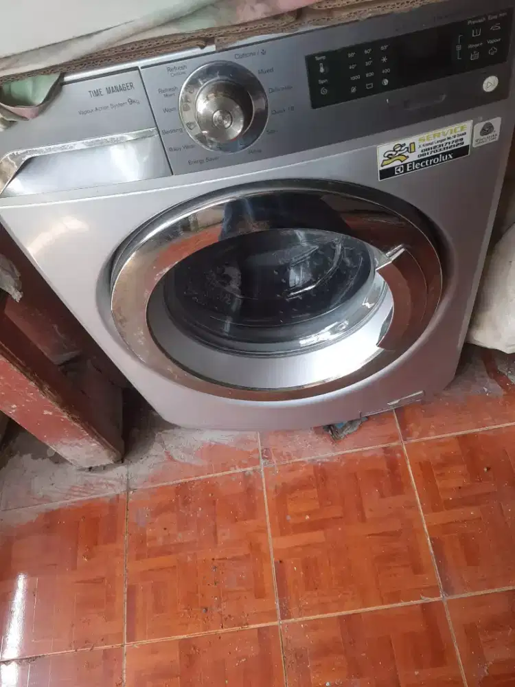 Mesin cuci electrolux 9kg inverter normal