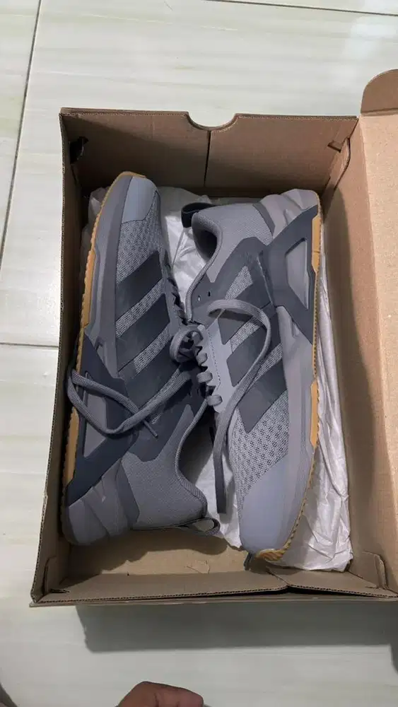 Sepatu Adidas gym & Training Dropset Control JQ1768