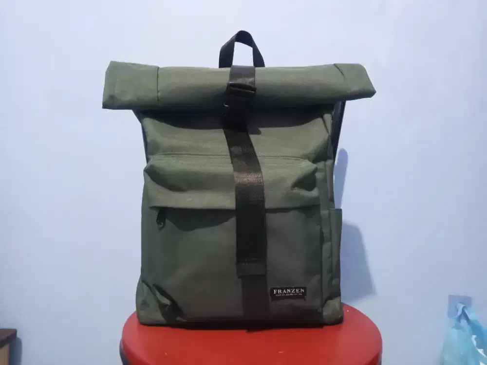 Franzen Ransel Laptop Rolltop Waterproof Backpack Army Green
