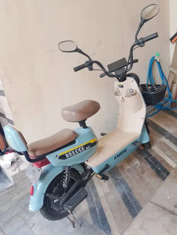 Sepeda listrik exotic veloce v1