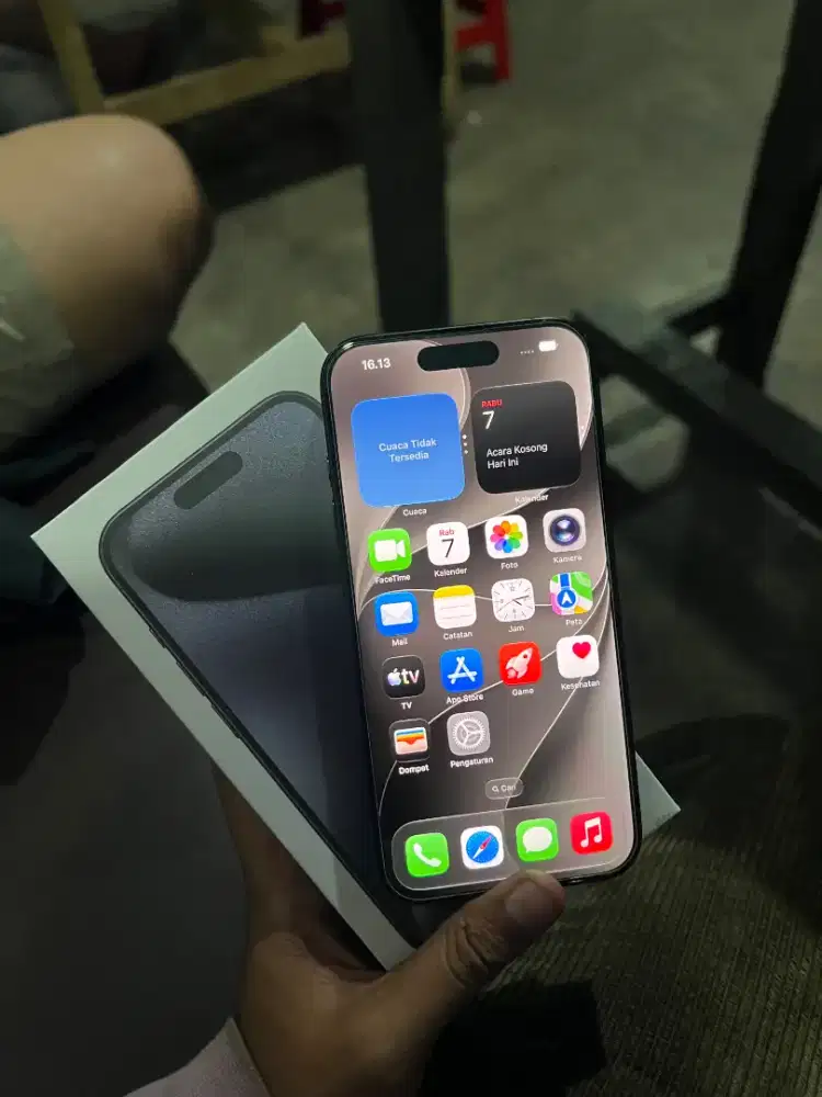 iPhone 15 pro 128 GB inter