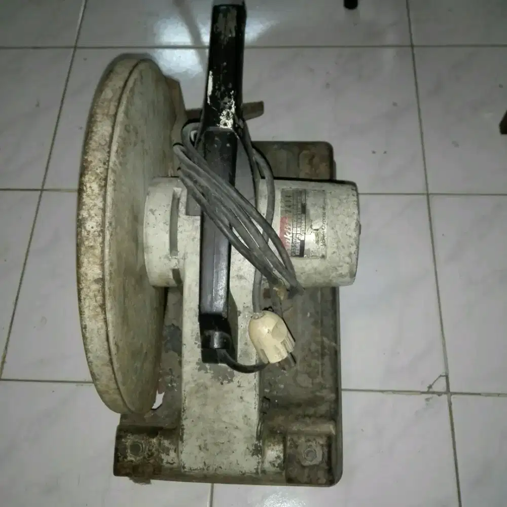 Mesin Cut Off Makita 2414,model lama Makita 24