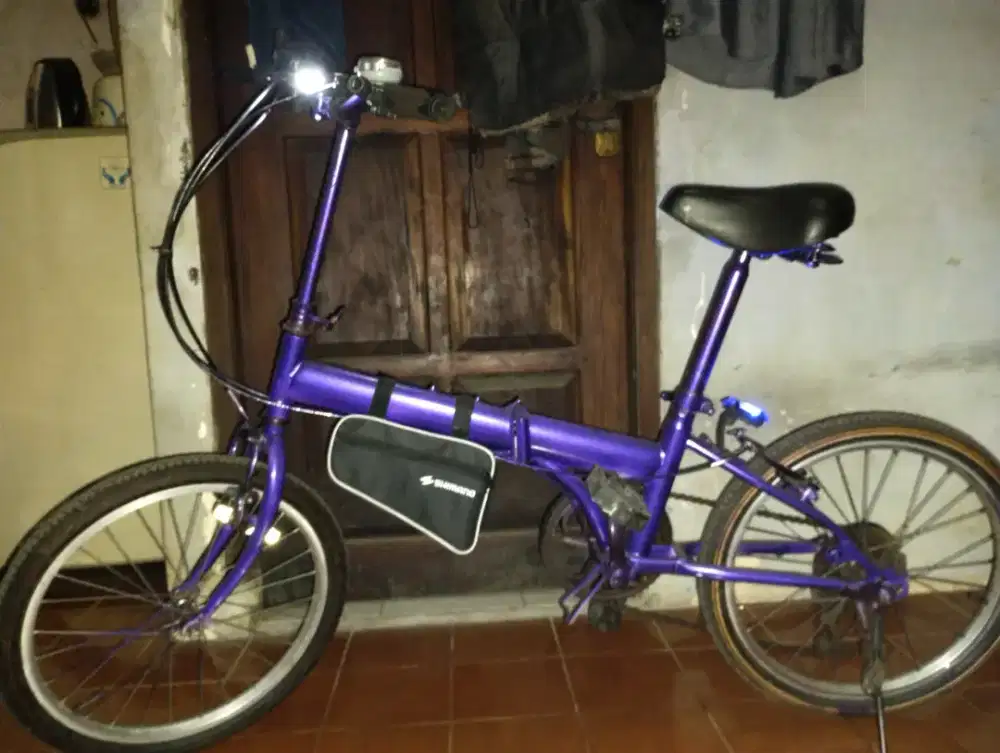 Sepeda lipat ukuran 20