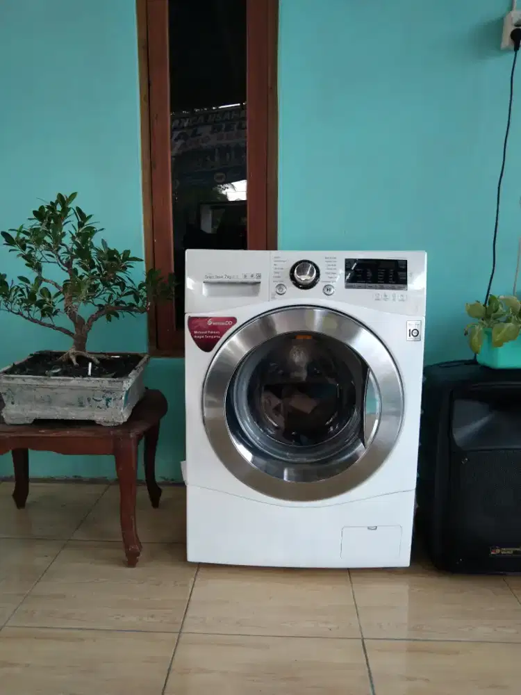 Mesin cuci direct drive inverter 7 kg istimewa