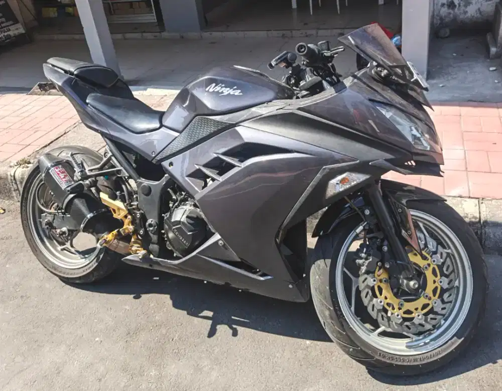 Kawasaki ninja 250 fi