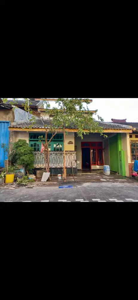 Di kontrakan rumah lantai 2 daerah Klipang