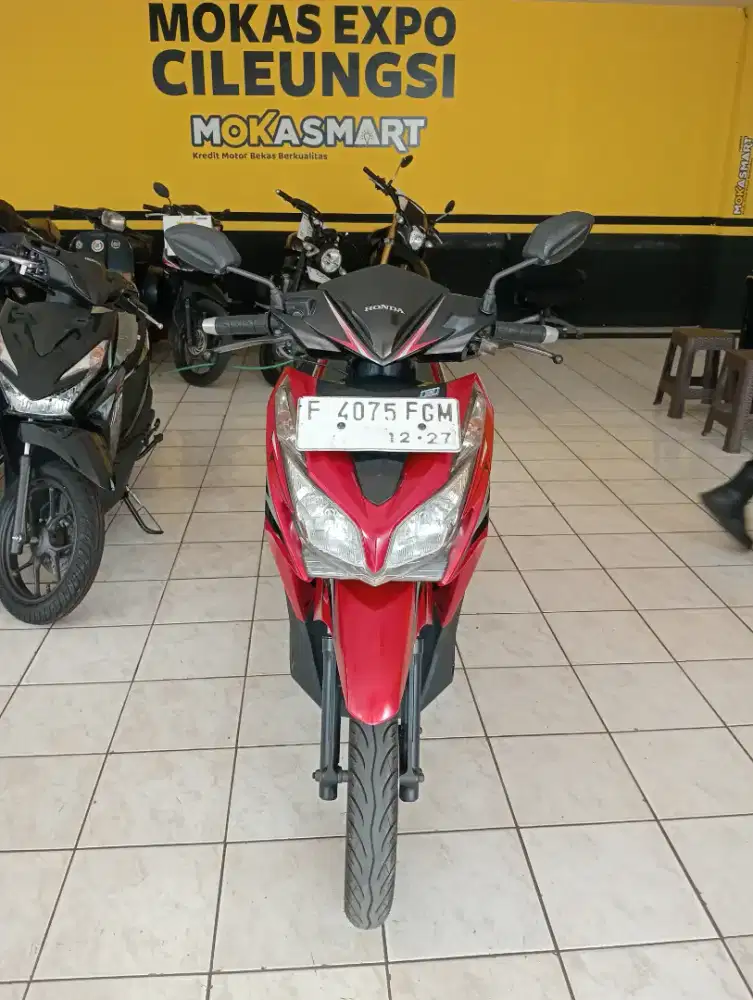Dijual motor Honda Vario 125 2013/HANYA CASH