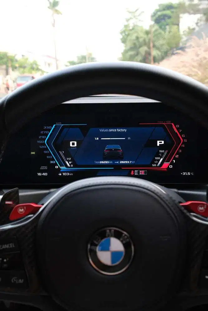 BMW M3 2023 Bensin